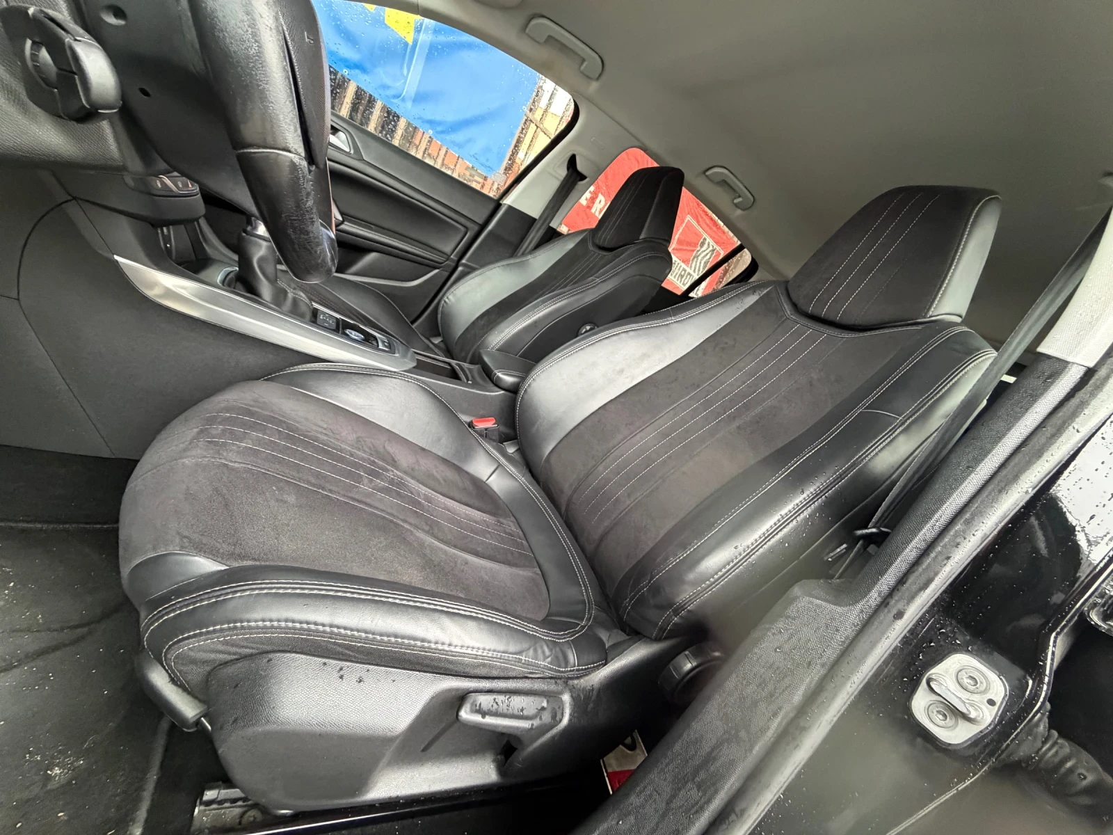 Peugeot 308 БАРТЕР* LED* АВТОМАТИК, снимка 10 - Автомобили и джипове - 53912451