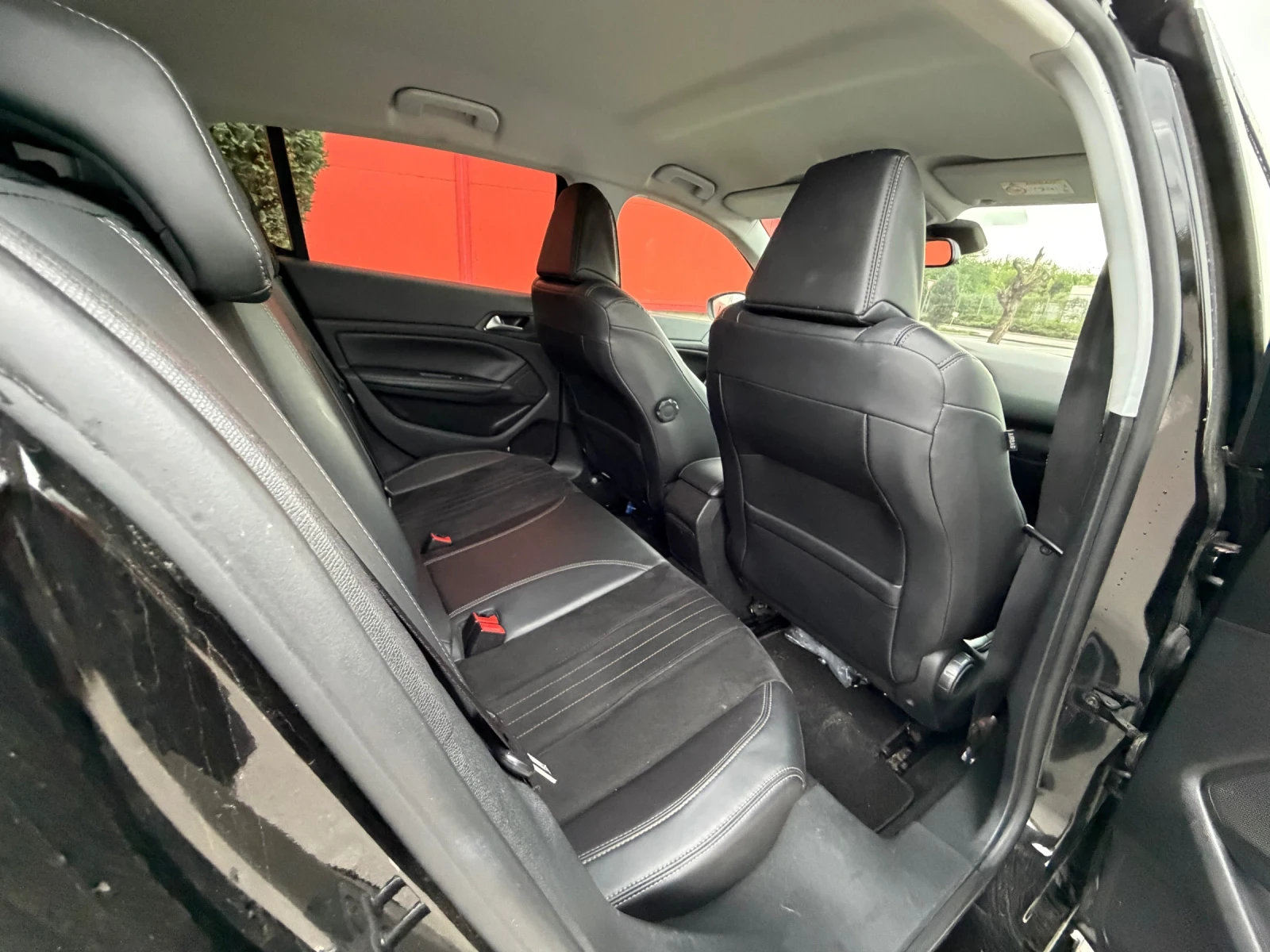 Peugeot 308 БАРТЕР* LED* АВТОМАТИК, снимка 8 - Автомобили и джипове - 53912451