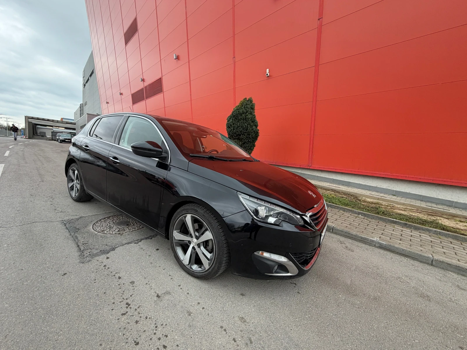 Peugeot 308 БАРТЕР* LED* АВТОМАТИК, снимка 2 - Автомобили и джипове - 53912451
