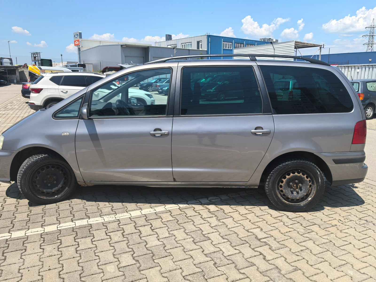 Seat Alhambra, снимка 2 - Автомобили и джипове - 54029747