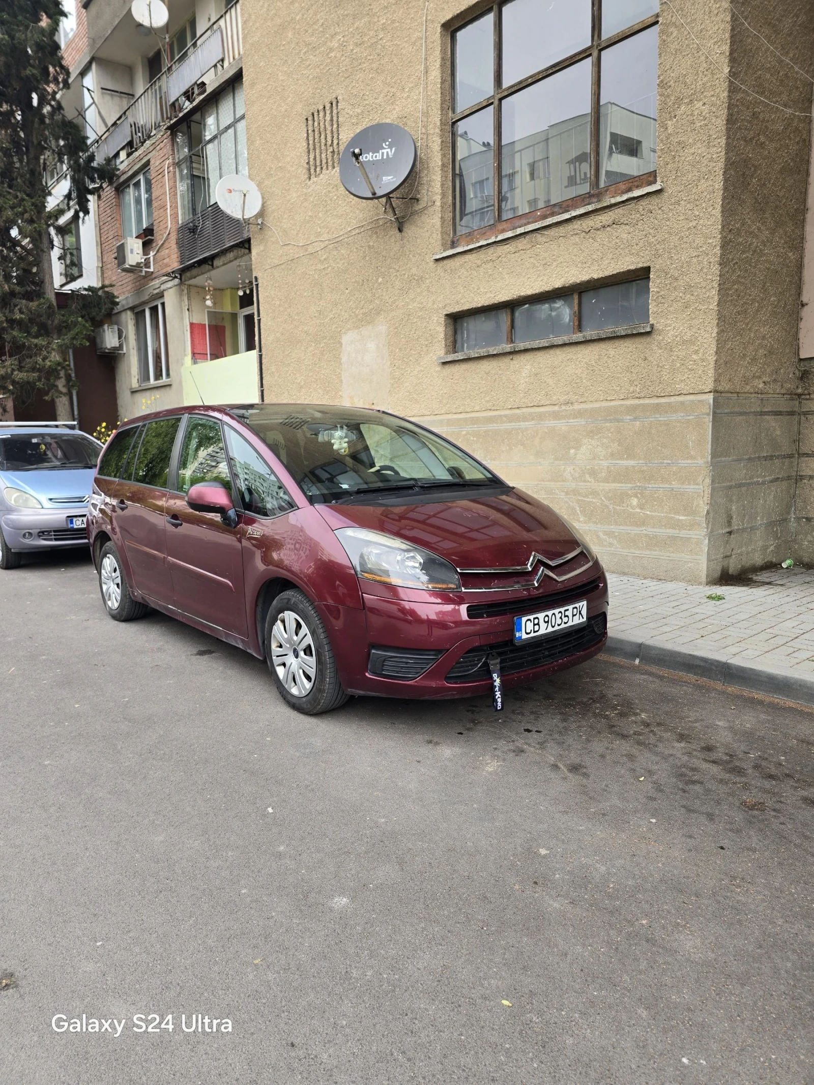 Citroen Grand C4 Picasso, снимка 11 - Автомобили и джипове - 54577270