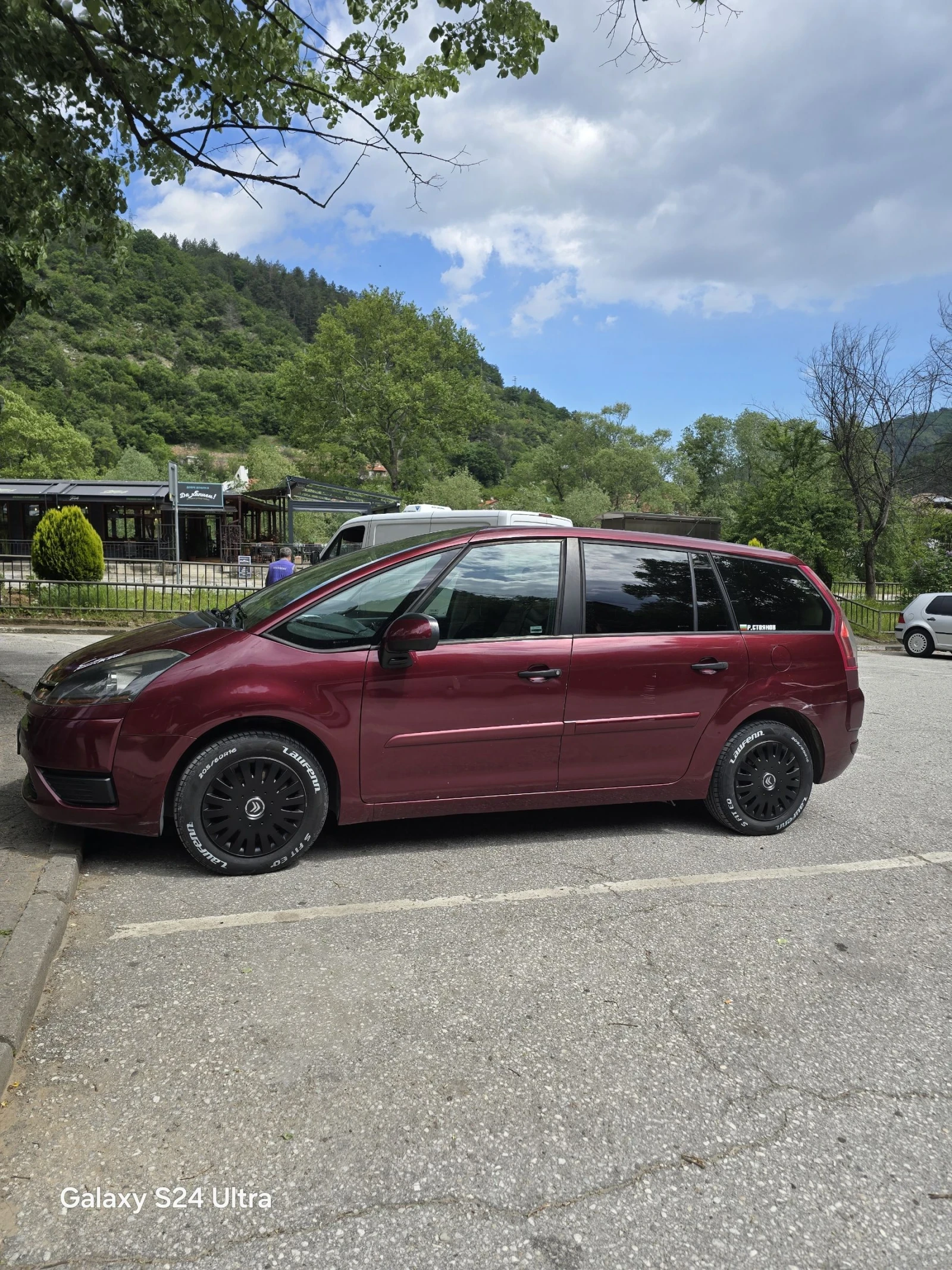 Citroen Grand C4 Picasso, снимка 3 - Автомобили и джипове - 54577270