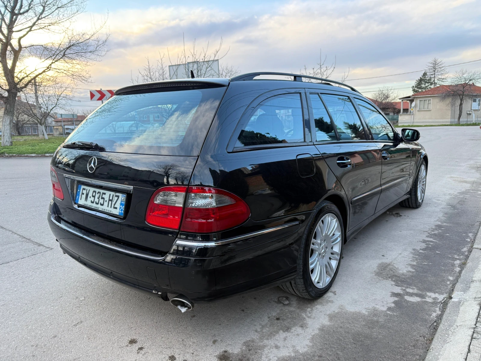 Mercedes-Benz E 280 * 3.0 v6 * Evo * 4matic, снимка 6 - Автомобили и джипове - 55233849
