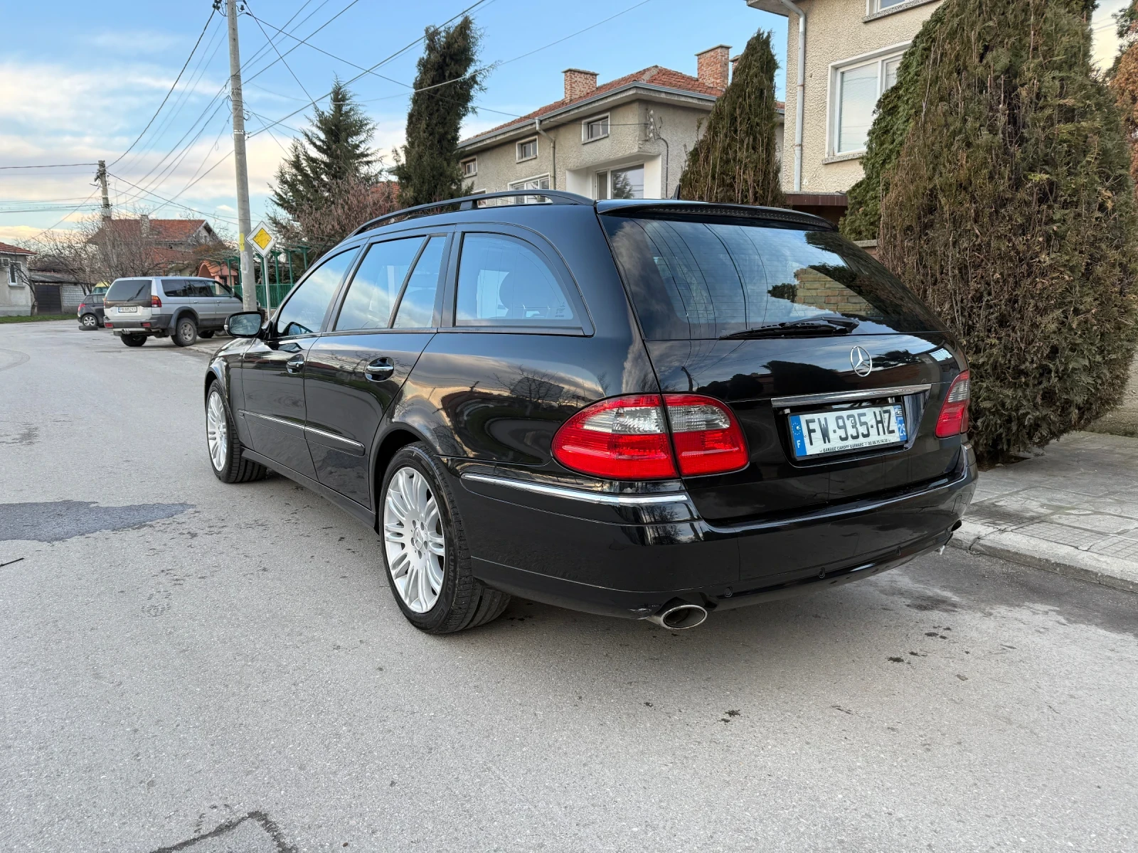 Mercedes-Benz E 280 * 3.0 v6 * Evo * 4matic, снимка 4 - Автомобили и джипове - 55233849