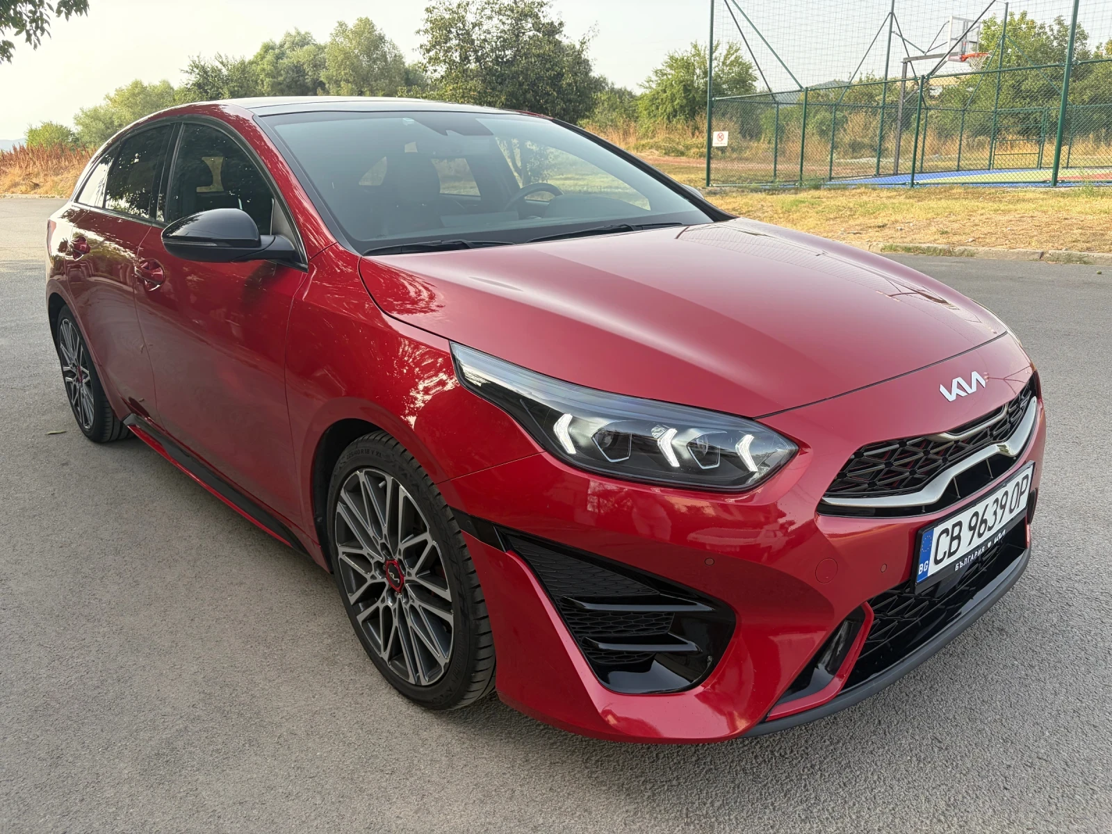 Kia Pro ceed GT 1.6Turbo 204к.с., снимка 4 - Автомобили и джипове - 55964585