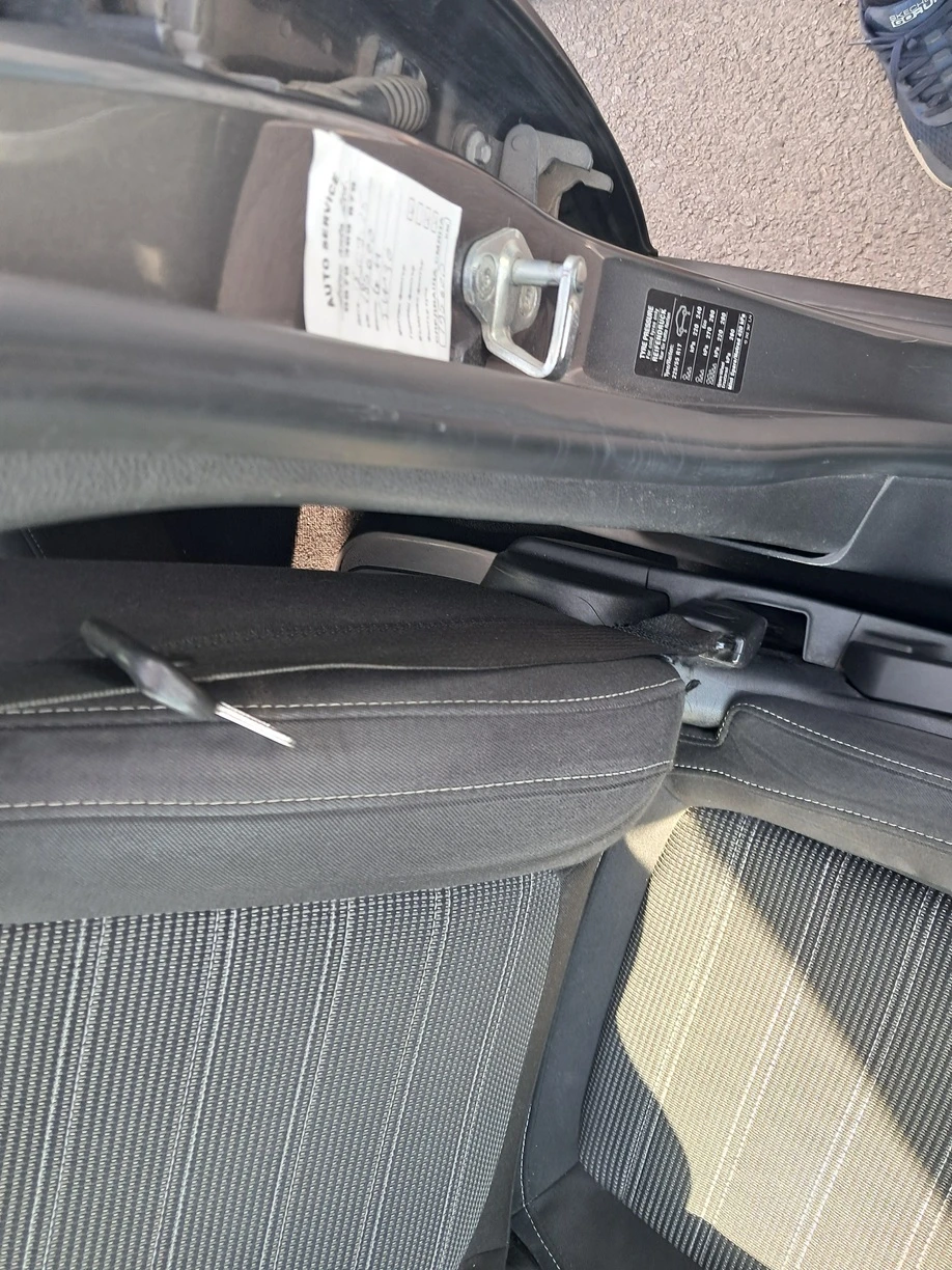 Opel Insignia Sports Tourer , снимка 11 - Автомобили и джипове - 55324236