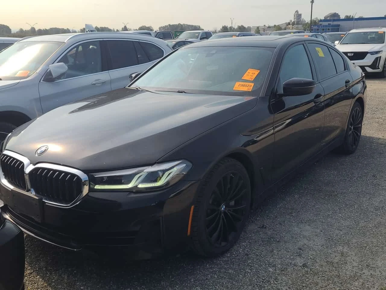 BMW 530 * 530I XDRIVE SEDAN 4D * CARFAX * БЕЗ ПЪРВОНАЧАЛНА