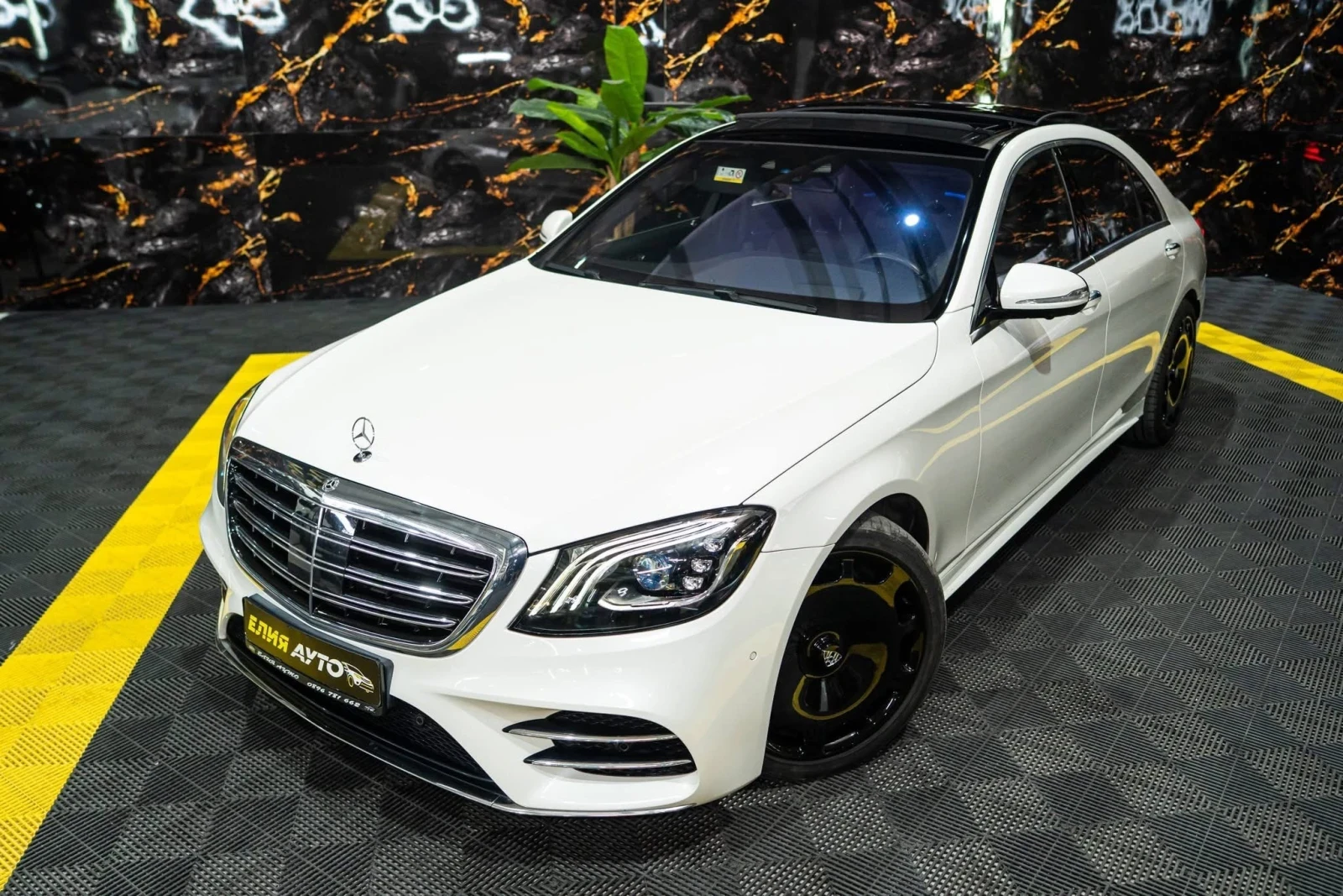 Mercedes-Benz S 560 LONG 4MATIC AMG LINE LED ПАНО BURM HUD ЛИЗИНГ 100%, снимка 2 - Автомобили и джипове - 55873652