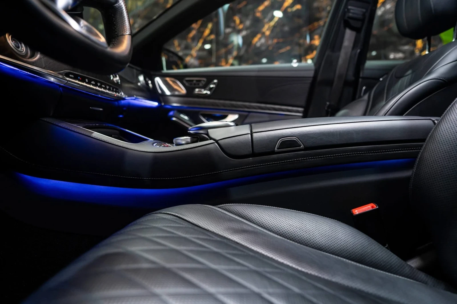 Mercedes-Benz S 560 LONG 4MATIC AMG LINE LED ПАНО BURM HUD ЛИЗИНГ 100%, снимка 11 - Автомобили и джипове - 55873652