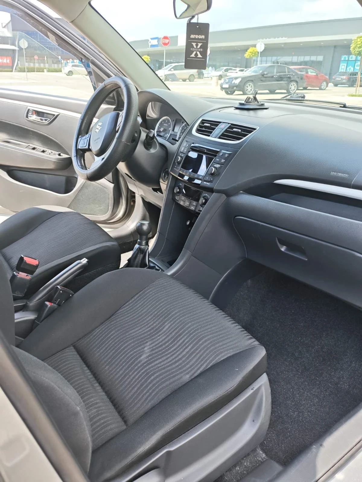 Suzuki Swift 1.3 ddis, снимка 5 - Автомобили и джипове - 55931659