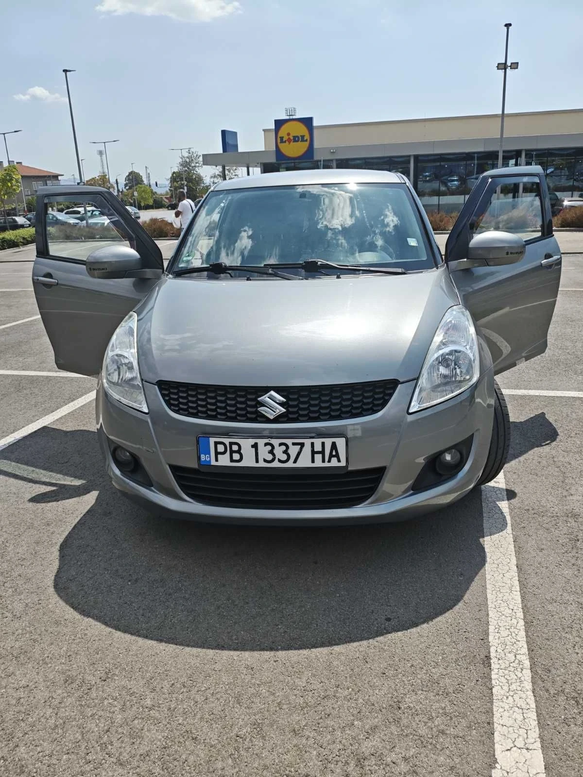 Suzuki Swift 1.3 ddis, снимка 2 - Автомобили и джипове - 55931659
