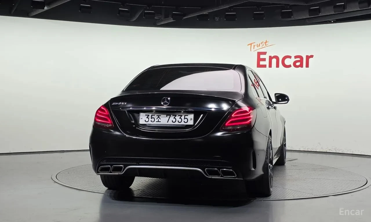 Mercedes-Benz C 220 * AMG OPTIC * ФИКСИРАНА ЦЕНА ДО БЪЛГАРИЯ, снимка 4 - Автомобили и джипове - 56116794