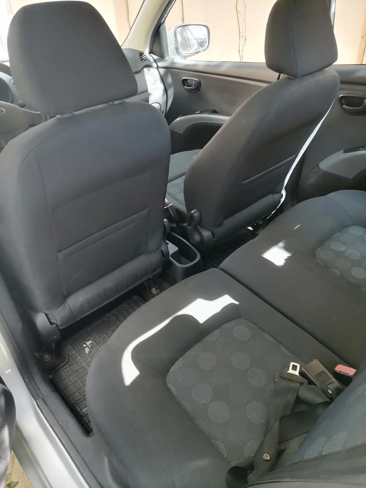 Hyundai I10, снимка 5 - Автомобили и джипове - 56401694