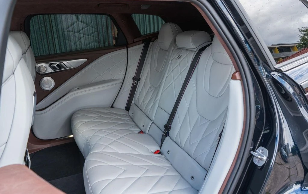 BMW XM 4.4 V8 Plug-in Hybrid xDrive ������- 2�. �� 100��. | Mobile.bg � ����������� 8