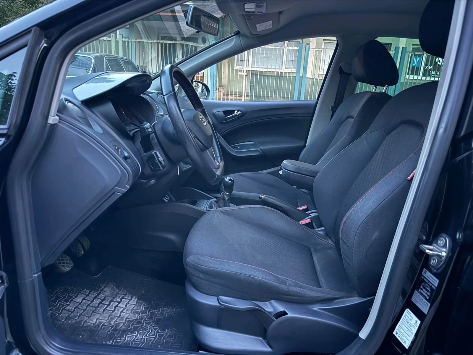 Seat Ibiza FR , снимка 11 - Автомобили и джипове - 56651808