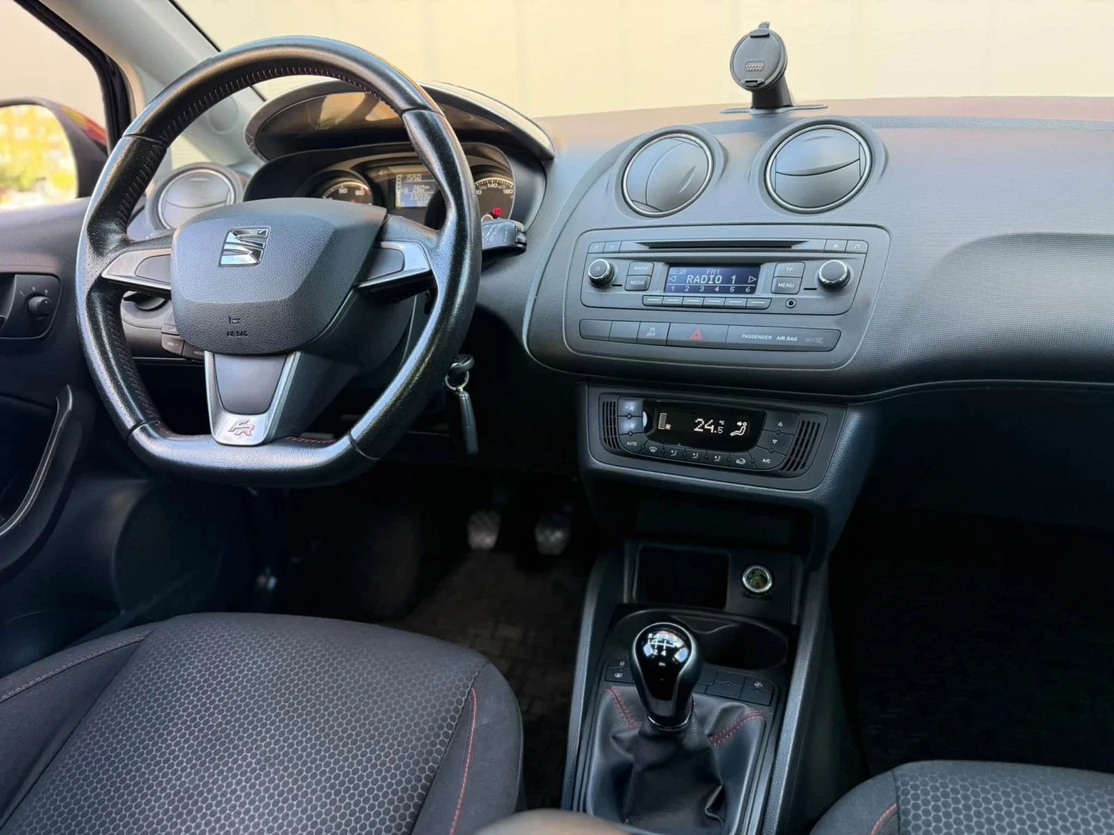 Seat Ibiza FR , снимка 9 - Автомобили и джипове - 56651808