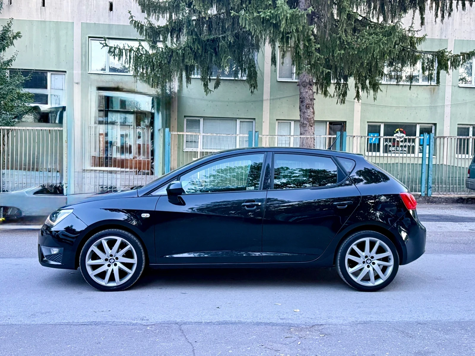 Seat Ibiza FR , снимка 7 - Автомобили и джипове - 56651808