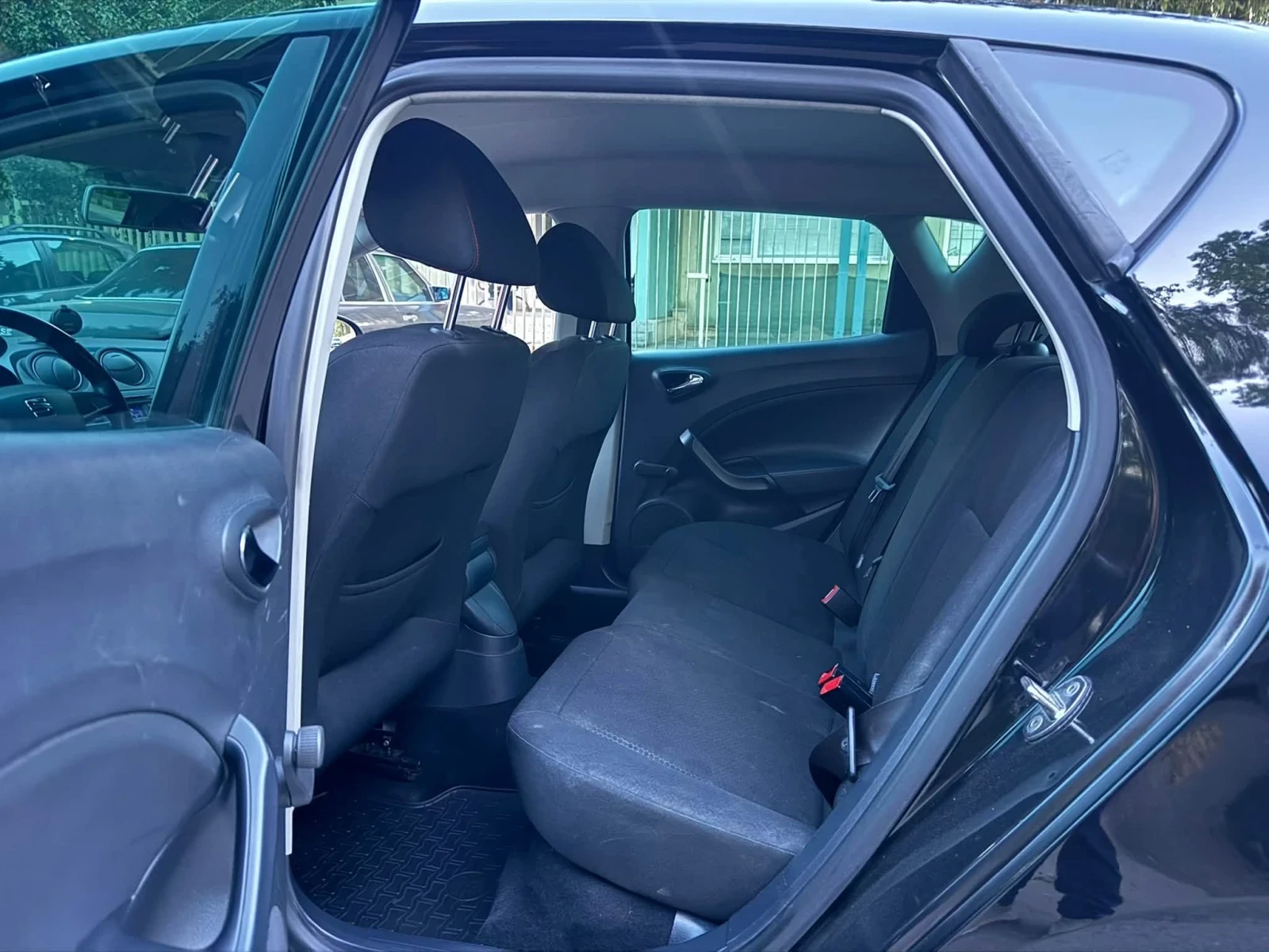 Seat Ibiza FR , снимка 12 - Автомобили и джипове - 56651808
