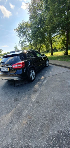 Mercedes-Benz GLA 220, снимка 3