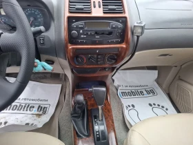 Nissan Terrano 2.7  - 125кс. Автомат, снимка 11
