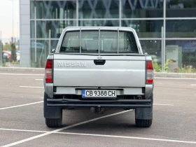 Nissan Navara 2.5TDI 4х4 без ръжда, снимка 5