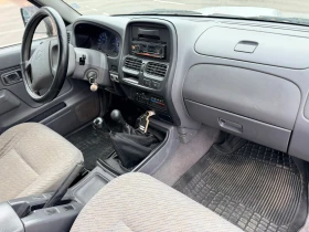 Nissan Navara 2.5TDI 4х4 без ръжда, снимка 8