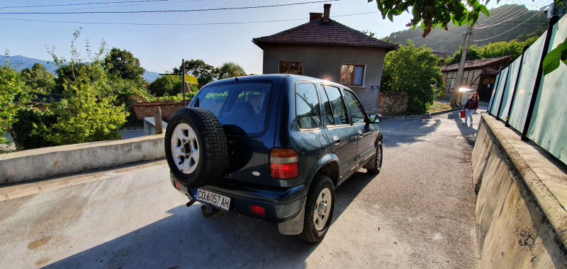 Kia Sportage 2.0i 16V, снимка 6 - Автомобили и джипове - 46419376