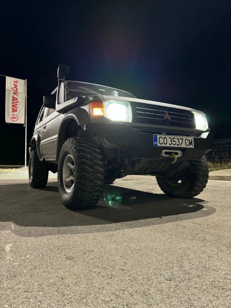 Mitsubishi Pajero, снимка 3 - Автомобили и джипове - 47223376