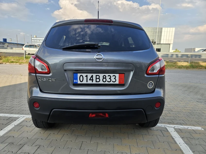 Nissan Qashqai 2.0i 4x4 360camera SWISS EDITION , снимка 4 - Автомобили и джипове - 47456175