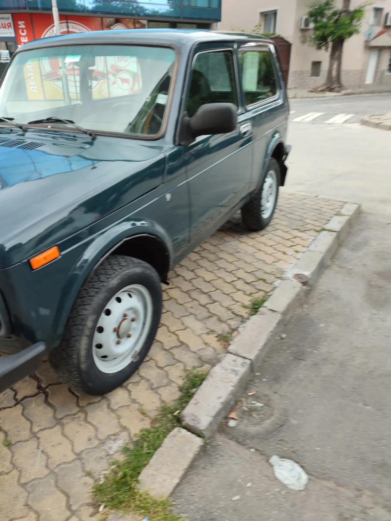 Lada Niva, снимка 10 - Автомобили и джипове - 48685828