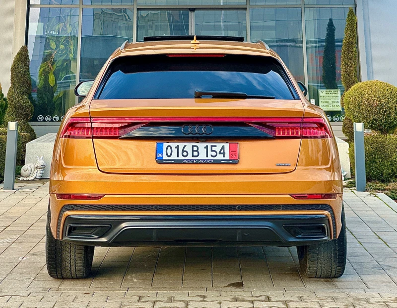 Audi Q8 5.0TDI#3xSLINE#B&O#MATRIX-LASER#PODGREV#OBDUH#PANO, снимка 7 - Автомобили и джипове - 48777217