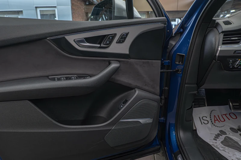 Audi SQ7 4.0TDI/HuD/Virtual/Night/Bose/Камера, снимка 9 - Автомобили и джипове - 51618858