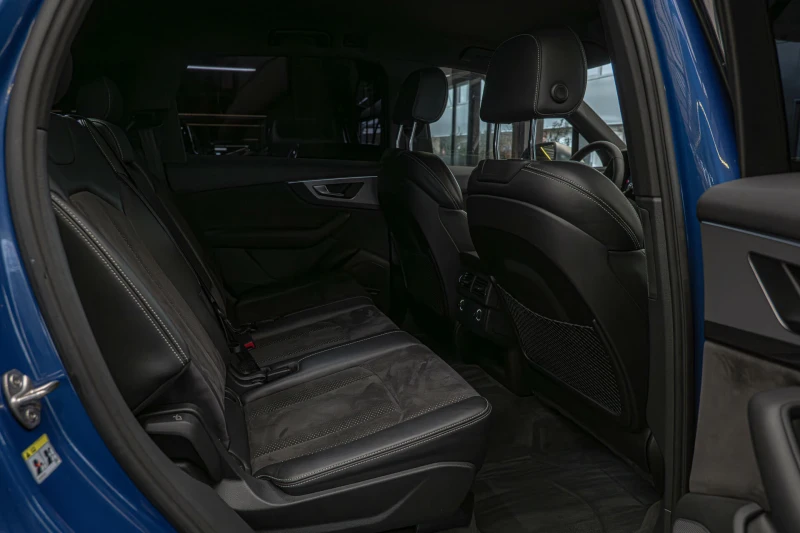 Audi SQ7 4.0TDI/HuD/Virtual/Night/Bose/Камера, снимка 11 - Автомобили и джипове - 51618858