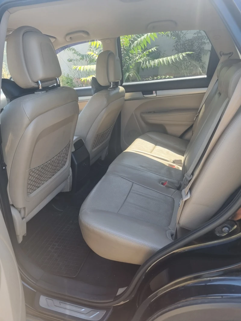 Kia Sorento Соренто 4?4, снимка 6 - Автомобили и джипове - 52391695