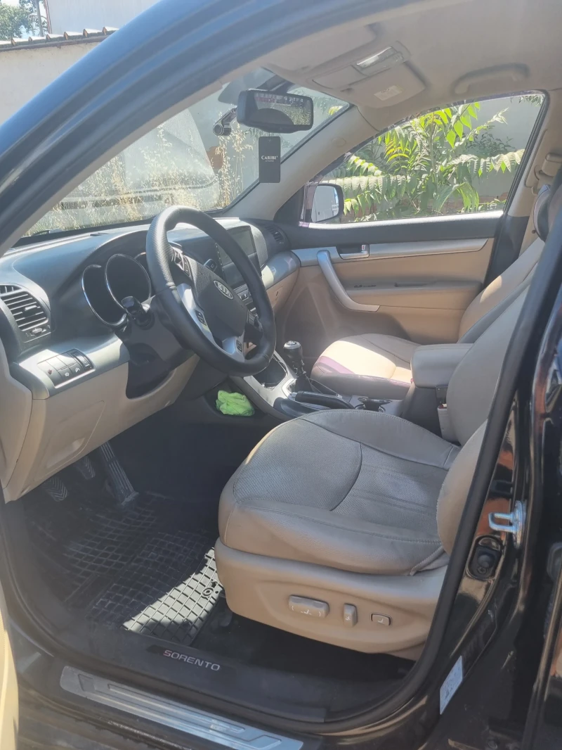 Kia Sorento Соренто 4?4, снимка 7 - Автомобили и джипове - 52391695