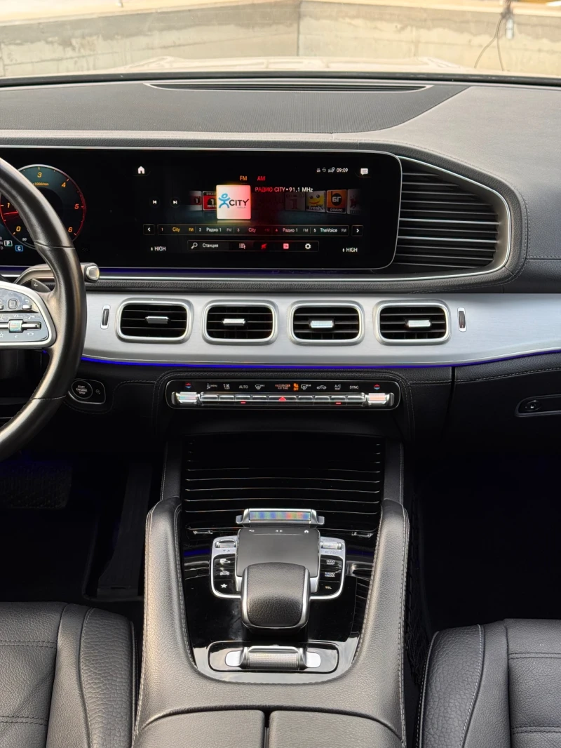 Mercedes-Benz GLE 350 - 7 местен - Multibeam - Burmester - Cam - Keyless, снимка 9 - Автомобили и джипове - 52904236