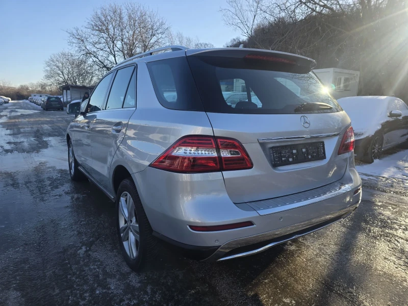 Mercedes-Benz ML 250 204к.с 4MATIC Топ състояние , снимка 3 - Автомобили и джипове - 53041179