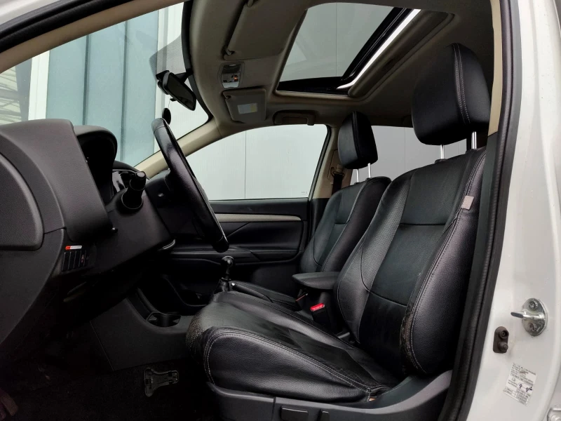 Mitsubishi Outlander 2, 2* 150* NAVI* CAM* КОЖА* XENON* KEYLESS* 18* 7М, снимка 9 - Автомобили и джипове - 53121956