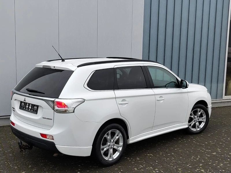 Mitsubishi Outlander 2, 2* 150* NAVI* CAM* КОЖА* XENON* KEYLESS* 18* 7М, снимка 4 - Автомобили и джипове - 53121956