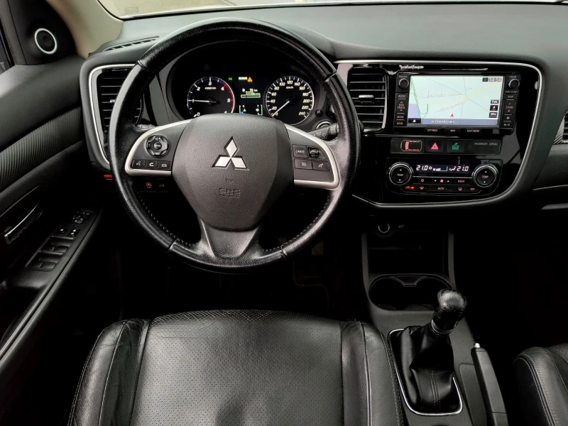 Mitsubishi Outlander 2, 2* 150* NAVI* CAM* КОЖА* XENON* KEYLESS* 18* 7М, снимка 7 - Автомобили и джипове - 53121956
