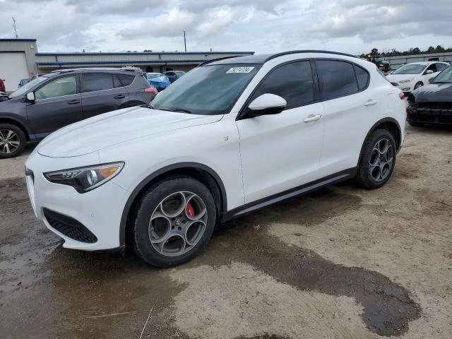 Alfa Romeo Stelvio TI, снимка 1 - Автомобили и джипове - 48509473