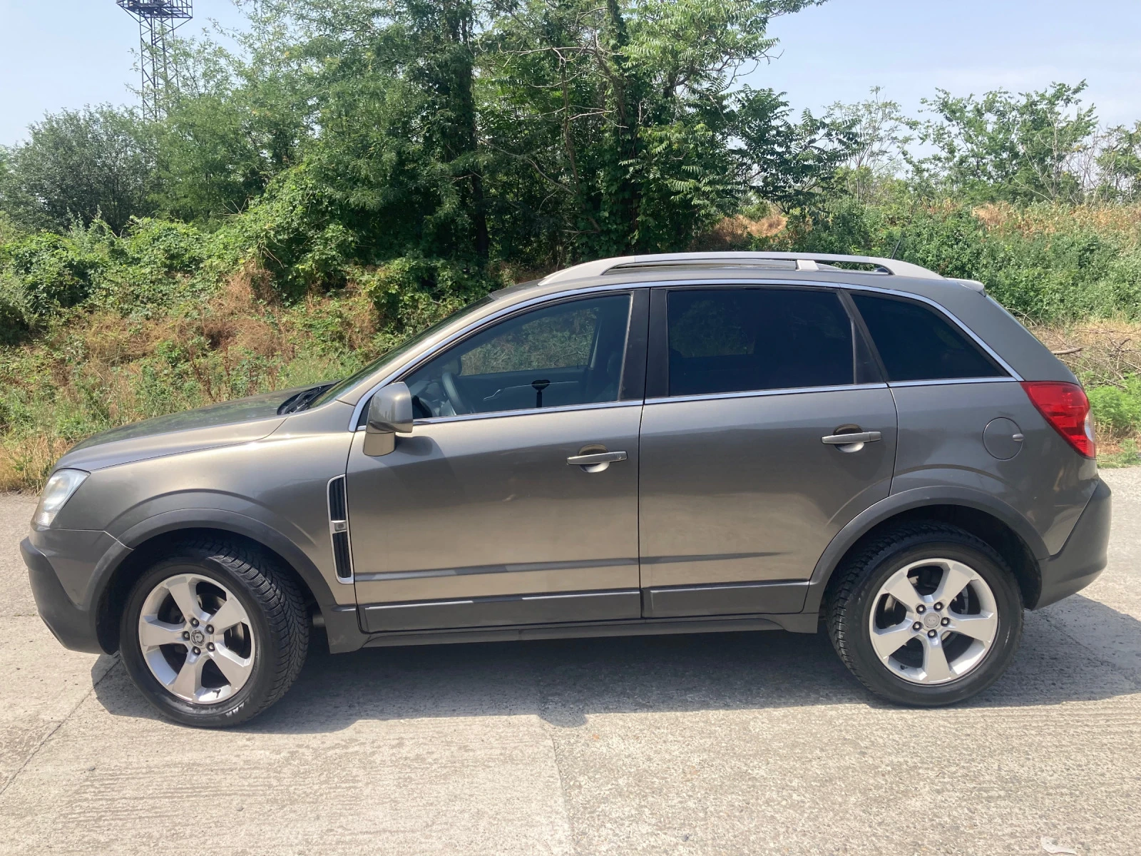 Opel Antara 2.4 ГАЗ 4х4  - изображение 3