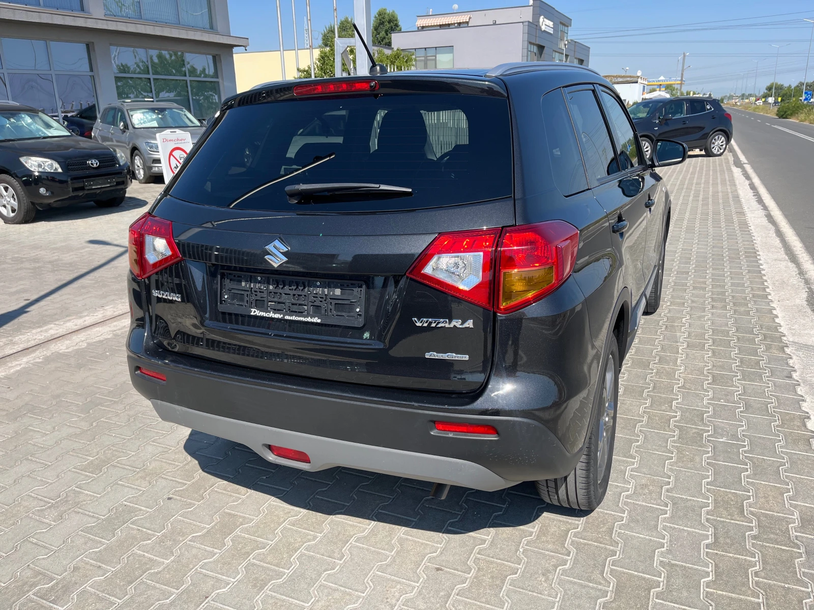 Suzuki Vitara 4x4/1.6 i 120 k.c - изображение 6