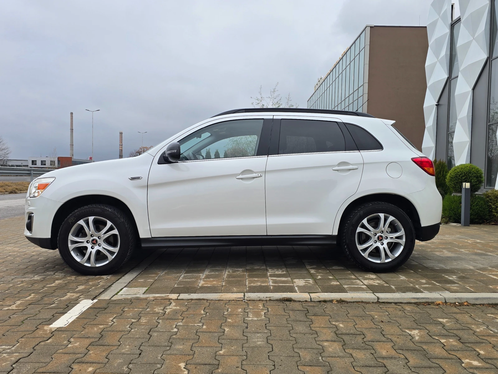 Mitsubishi ASX 2.2DI-D 4×4 FACE SWISS TOP FULL - изображение 8