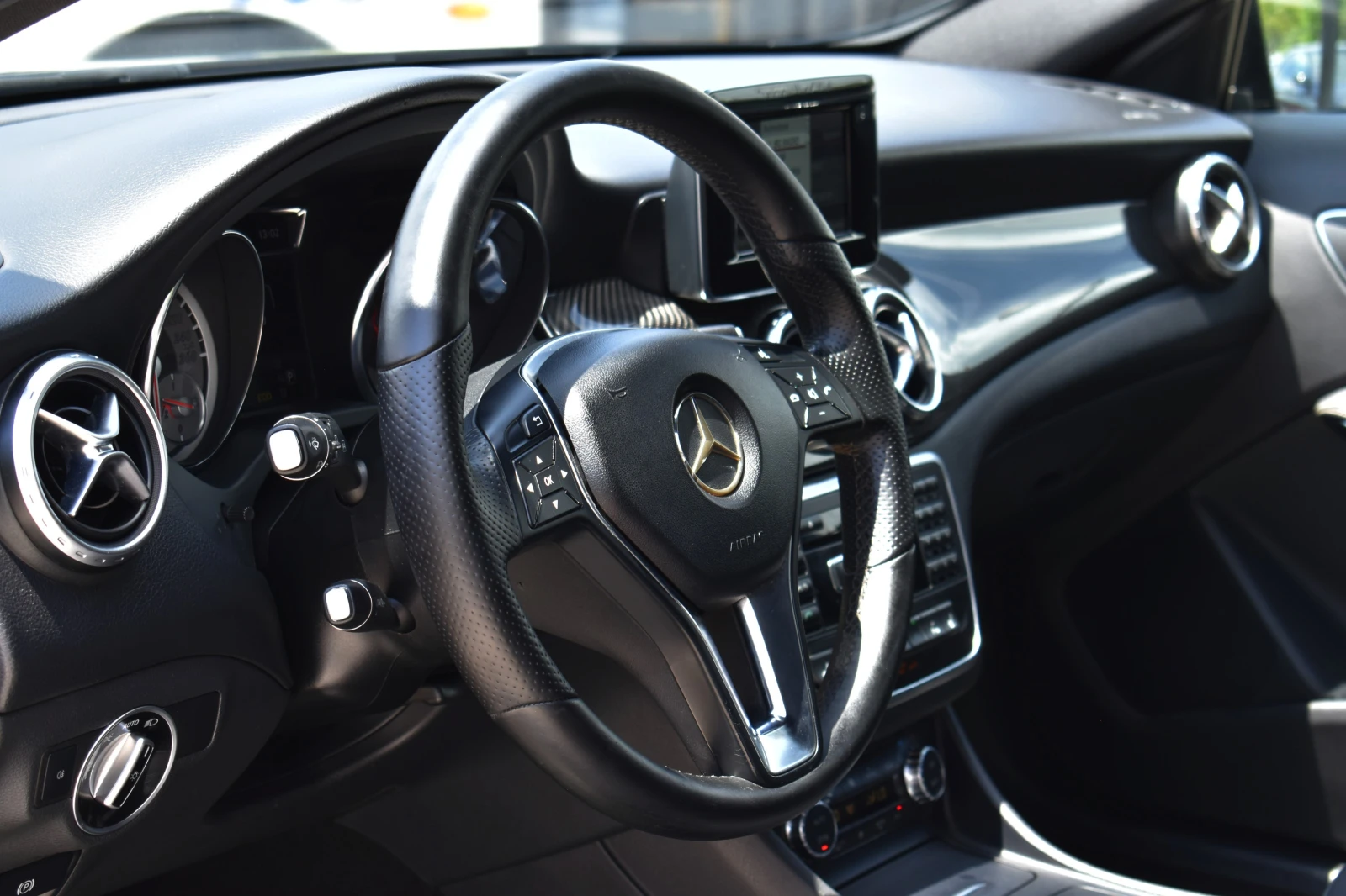 Mercedes-Benz GLA 220 SPORT-LINE* FULL-LED-FRONT-ASSIST* SWAROWSKI | Mobile.bg � ����������� 9