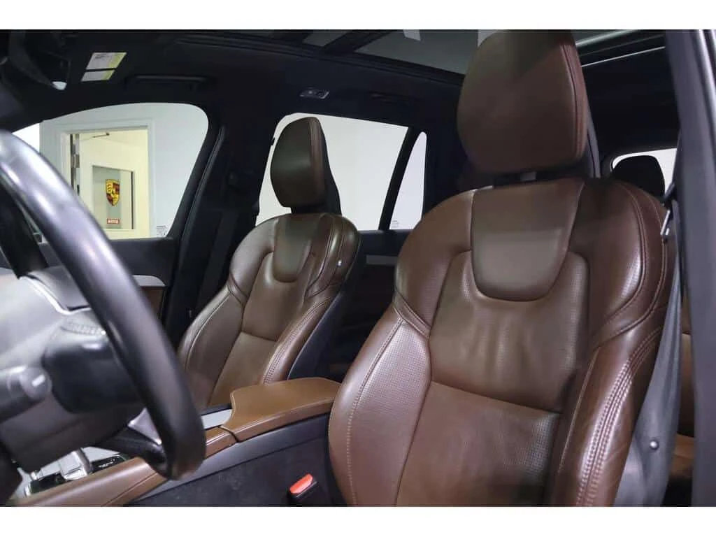 Volvo Xc90 * АВТО КРЕДИТ* ЦЕНА ДО БГ * СЕРВИЗНА ИСТОРИЯ * , снимка 14 - Автомобили и джипове - 53877353