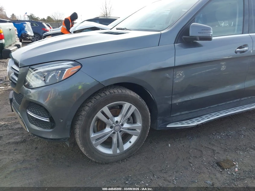 Mercedes-Benz GLE 350 3.5l 4Matic, снимка 6 - Автомобили и джипове - 53955876