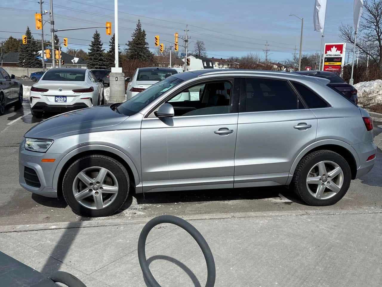Audi Q3 * Progressiv * CARFAX * ЦЕНА ДО БГ, снимка 2 - Автомобили и джипове - 54000967