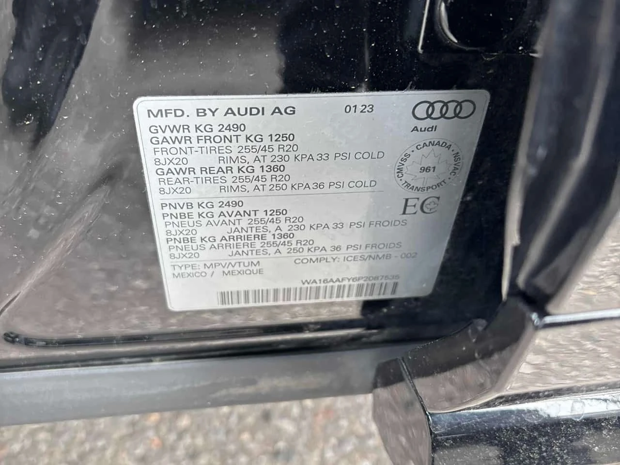 Audi Q5 Technik  CARFAX, снимка 11 - Автомобили и джипове - 54663154