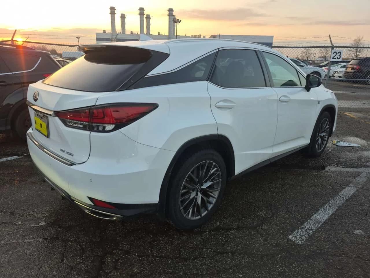Lexus RX 350 F-Sport * Един собстввеник * CARFAX * От Toyota * , снимка 3 - Автомобили и джипове - 54776530